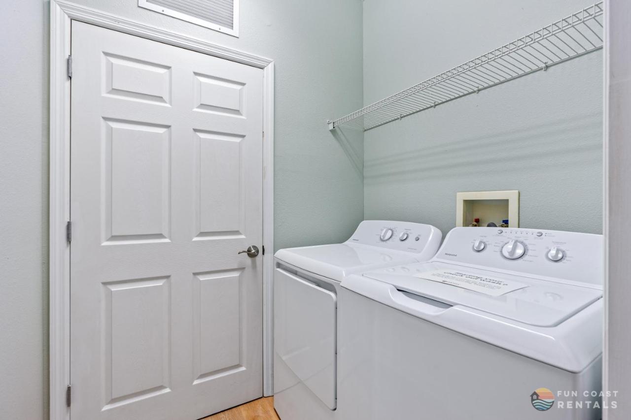 On Flagler Avenue! Dog Friendly With Balcony And Parking Walk To The Beach! New Smyrna Beach Eksteriør bilde