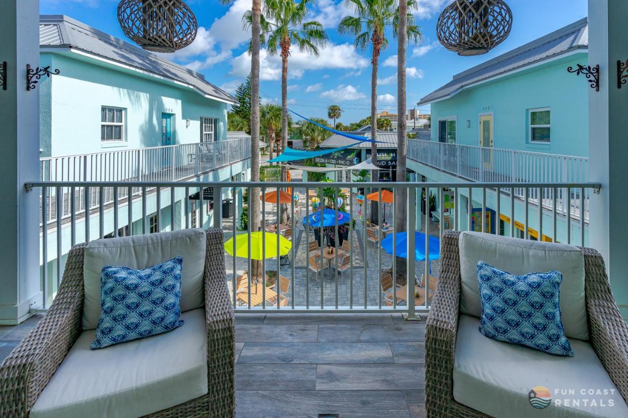 On Flagler Avenue! Dog Friendly With Balcony And Parking Walk To The Beach! New Smyrna Beach Eksteriør bilde