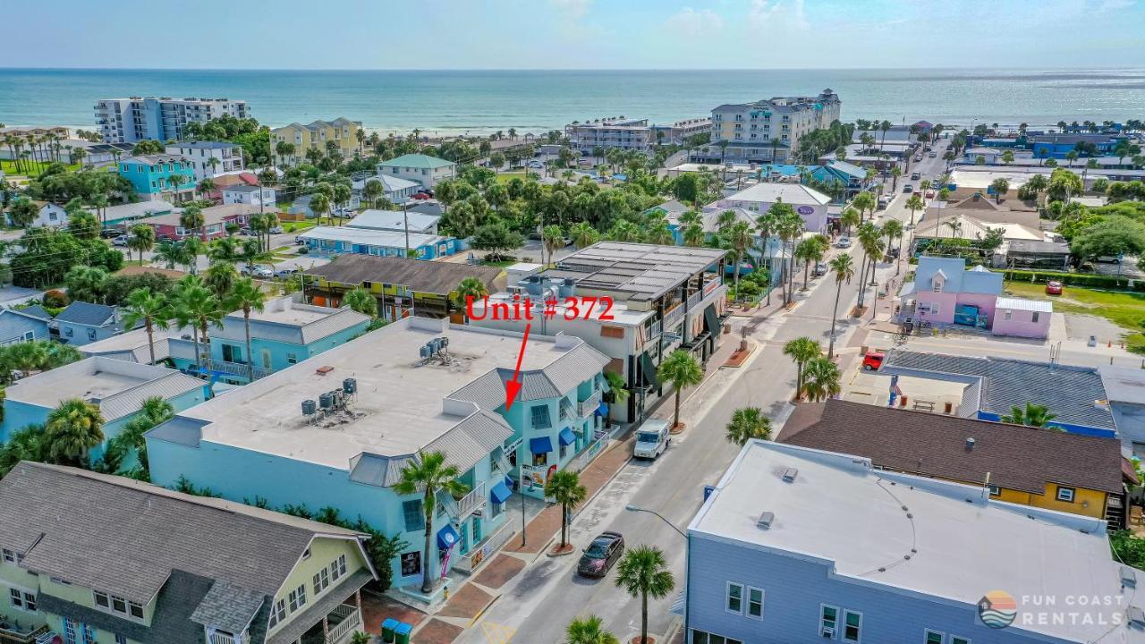 On Flagler Avenue! Dog Friendly With Balcony And Parking Walk To The Beach! New Smyrna Beach Eksteriør bilde